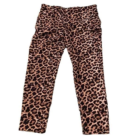 Zara Black Cheetah Leopard Print Bootcut Leg Casual Pants 34 NWT - Picture 1 of 3